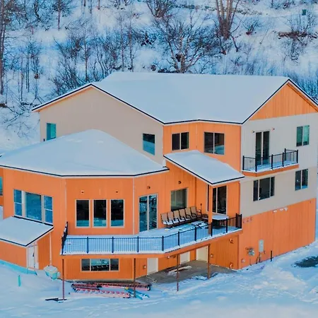 Anchorage Getaway With Mtn Views Less Than 5 Mi To Zoo! Exterior foto